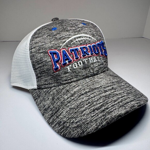 NWT Patriots Hat Fitted Size L/XL White Mesh by The Game, New England Cap - Picture 1 of 11